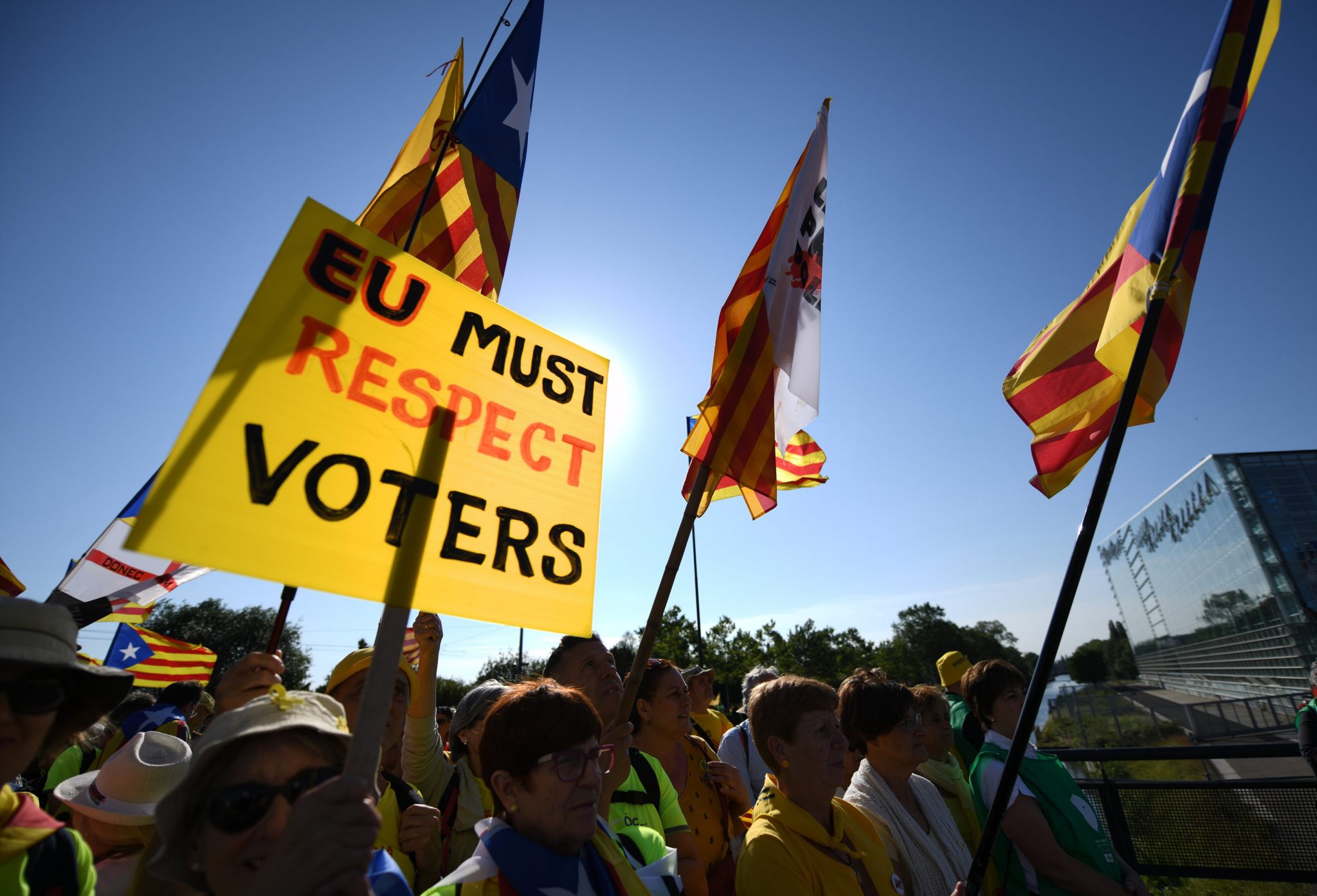 The European Parliament must act to protect the rights of barred Catalan MEPs