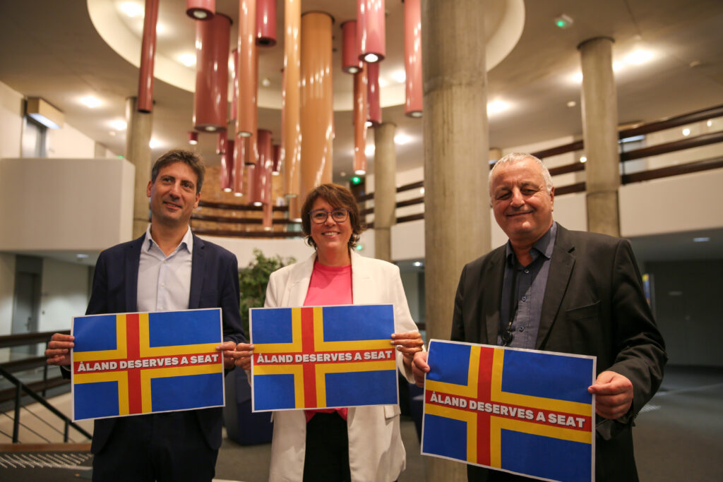 EFA MEPs support Alands seat in European Parliament EP